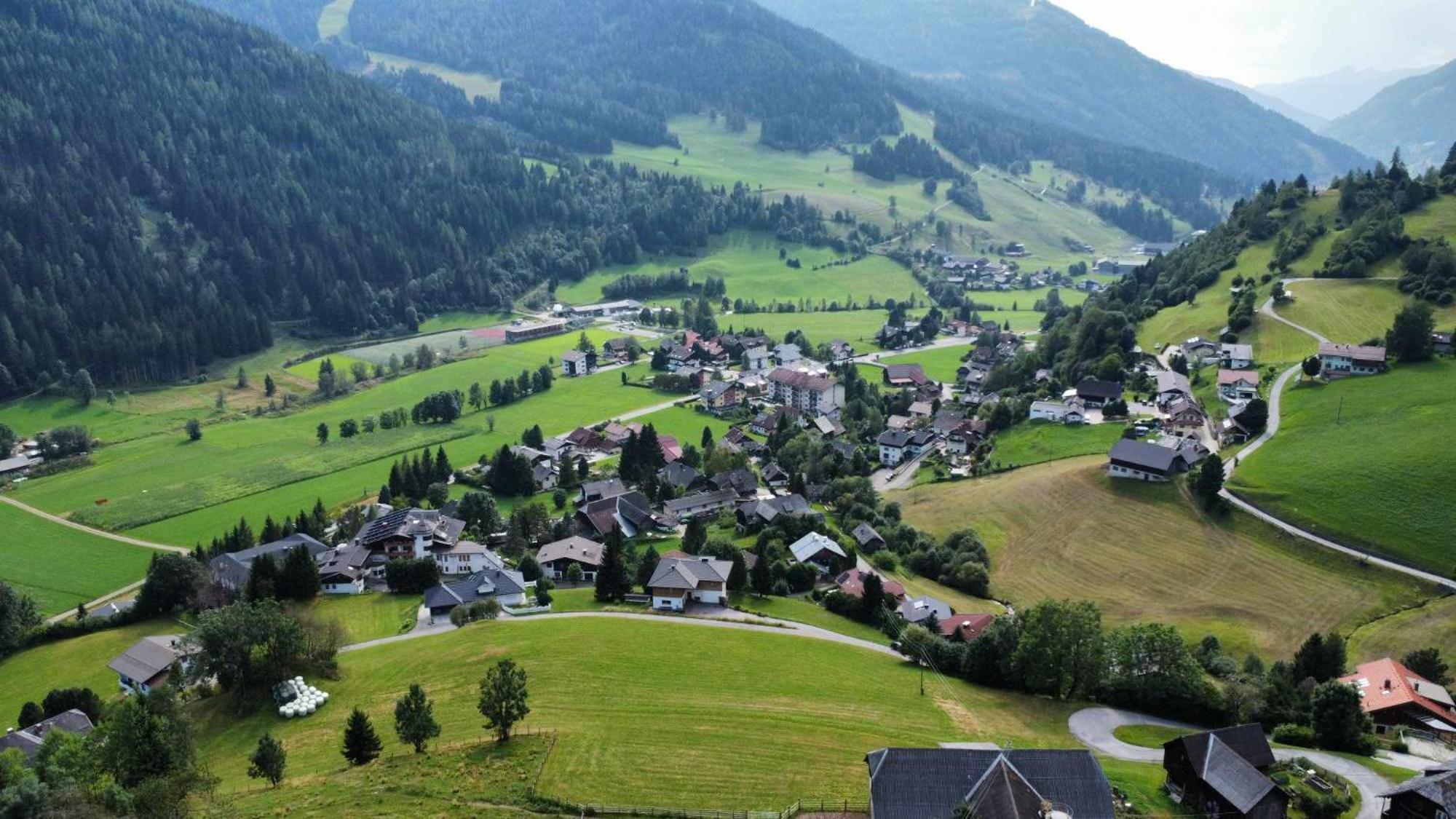 Villa Haus Ilse On Bernsteinweg à Bad Kleinkirchheim Extérieur photo